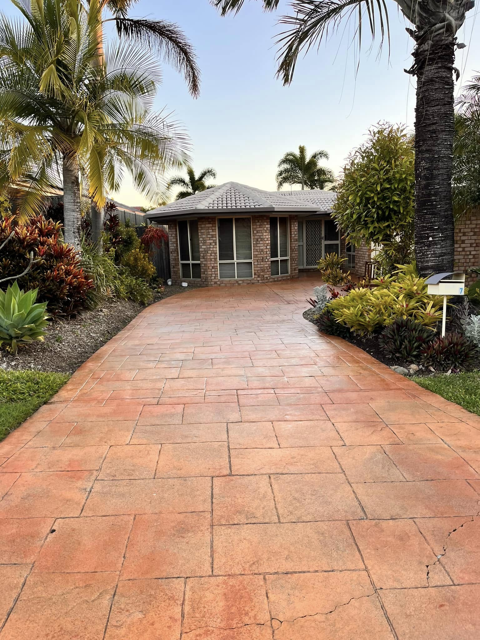 After: Clear sealed driveway — pressure cleaning Gold Coast